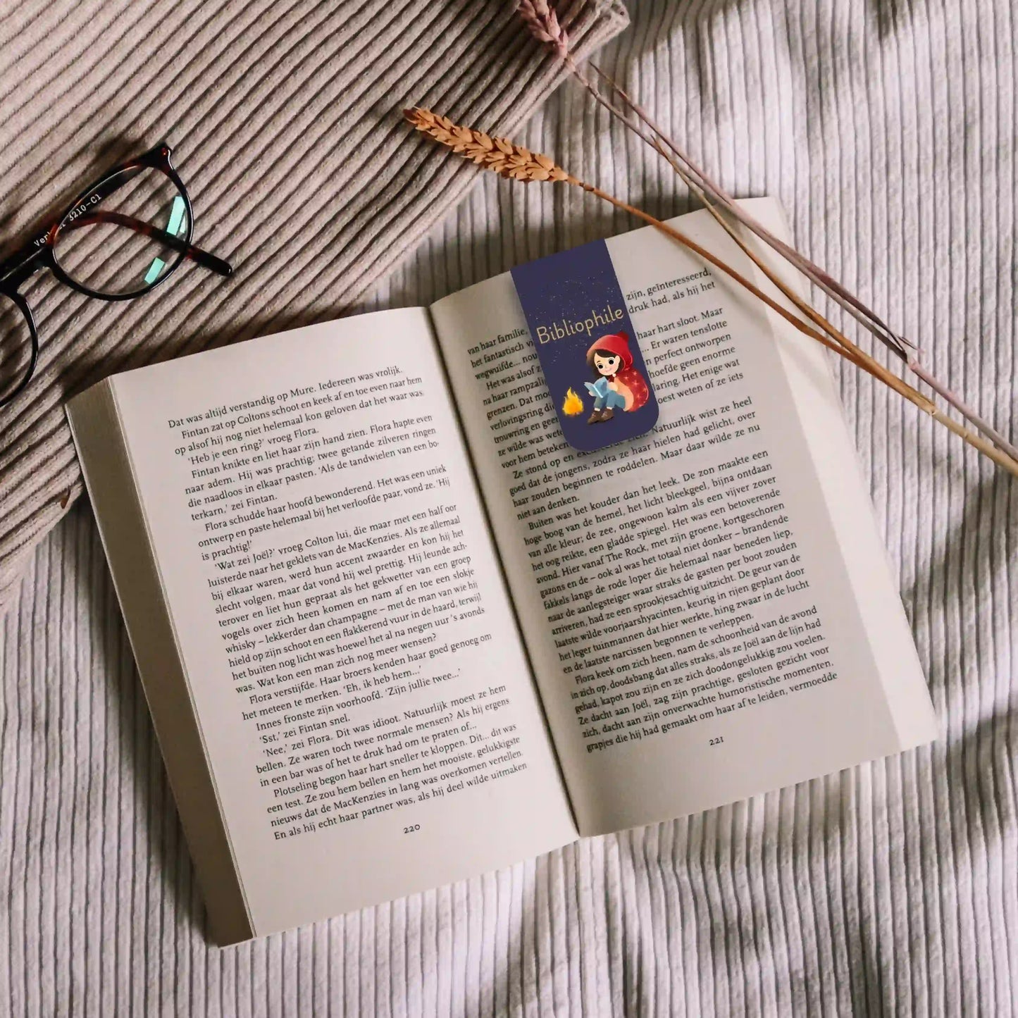 Bookworms Magnetic Bookmarks (Set of 12)