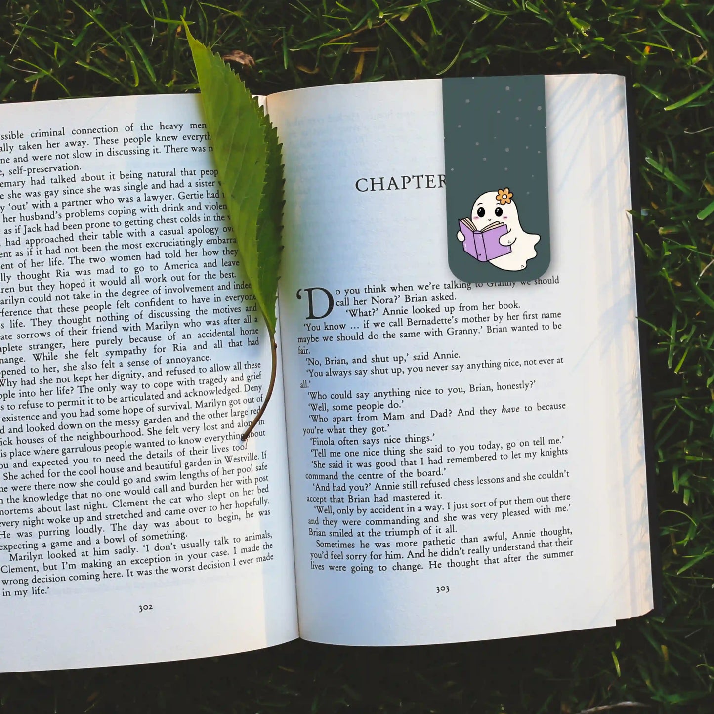 Bookish Ghosts Magnetic Bookmarks (Set of 9)